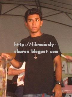 Image hosted by Photobucket.com