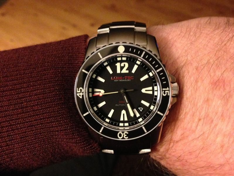 Dive watches with sapphire bezel Page 2