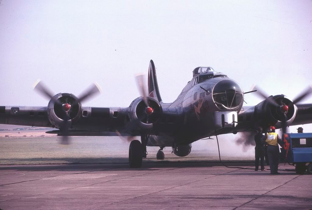 http://img.photobucket.com/albums/v724/Merlin70/Early%20Duxford/DXMay82SallyB4.jpg