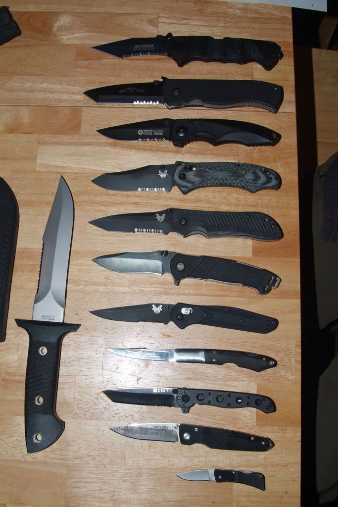 [Image: KnifeCollection2.jpg]
