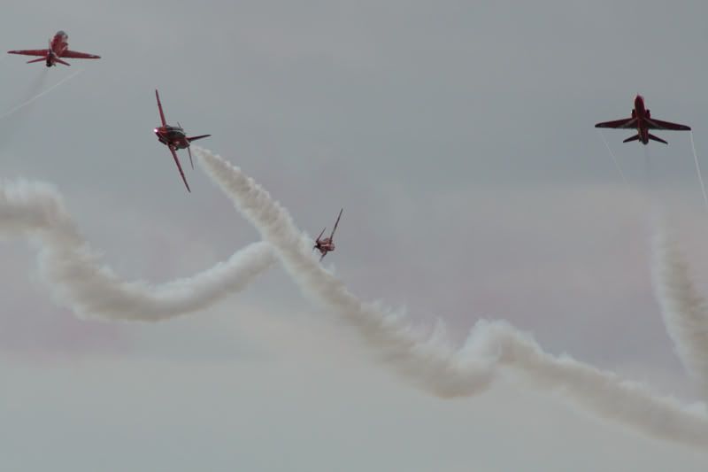 http://img.photobucket.com/albums/v726/Stewart1a/Clacton%202008/REDS6.jpg