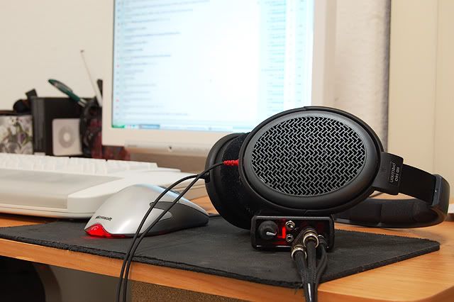 headphone1.jpg