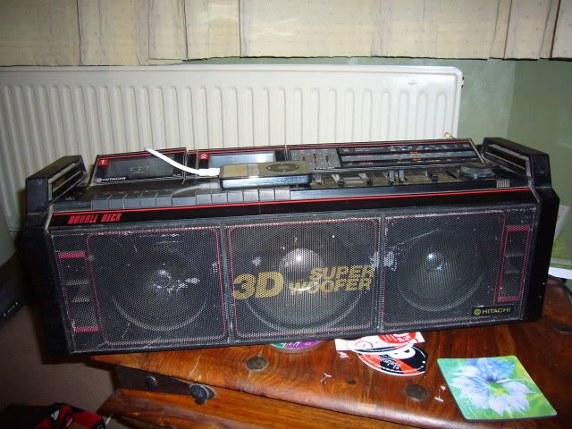 Hitachi Super Woofer