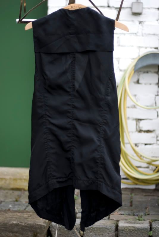 _7vest02.jpg