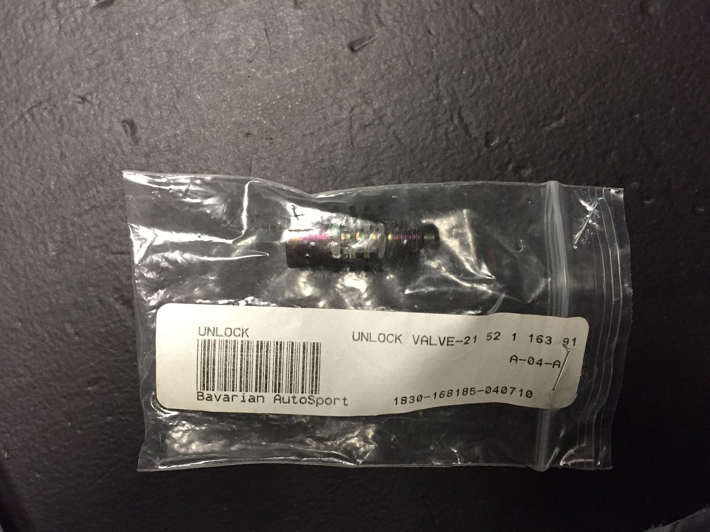http://img.photobucket.com/albums/v727/Coldaccord/e36%20parts/45A8CBFC-A205-4A93-A416-62043960B3DC_zpszwezc0on.jpg