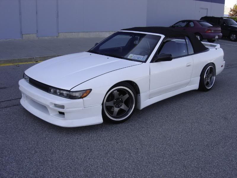 http://img.photobucket.com/albums/v729/Silvia_Drift/240sx%20Convertible/DSC02199.jpg