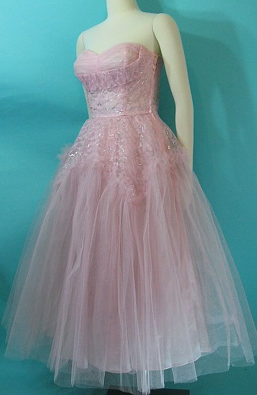 IMG_6575vintage50spinkpromdress.jpg