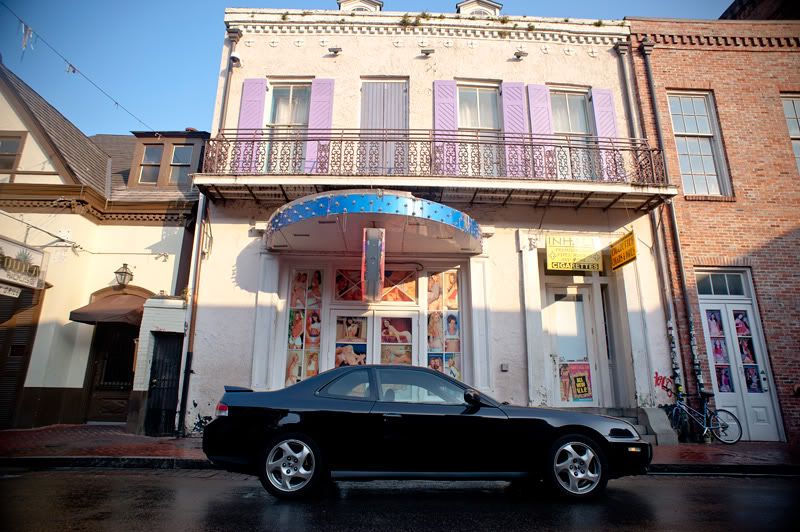 http://img.photobucket.com/albums/v73/molested_cow/Grand%20American%20Tour%202011/Day04_Drive_to_Austin/DSC_6106.jpg