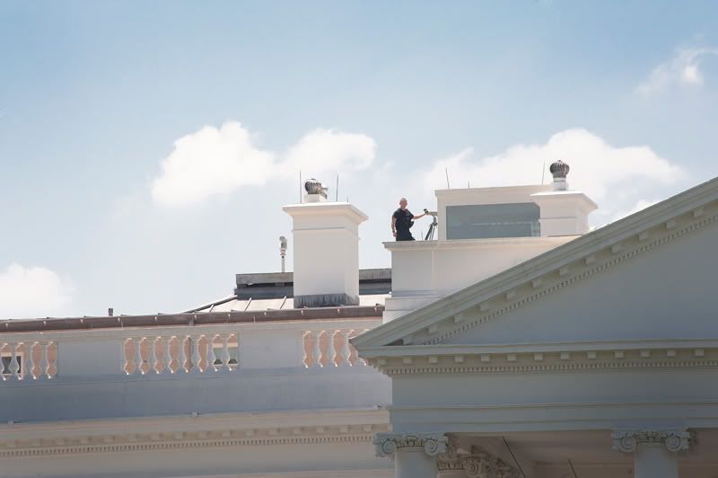 http://img.photobucket.com/albums/v73/molested_cow/Washington%20DC%202011/Lybian%20Protest/DSC_4983.jpg