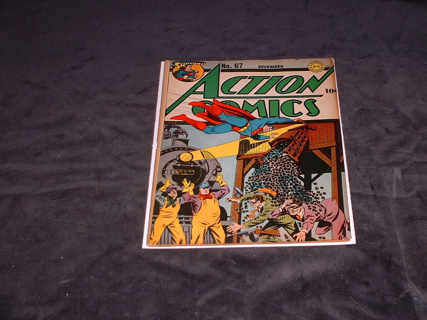 actioncomics67cover.jpg