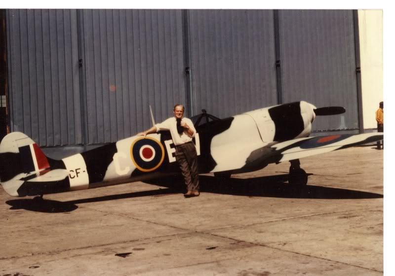 http://img.photobucket.com/albums/v731/spitfirebuilder91/Clarke%20Watson%20Spitfire/S7.jpg