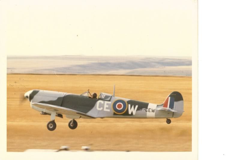 http://img.photobucket.com/albums/v731/spitfirebuilder91/Clarke%20Watson%20Spitfire/S8.jpg