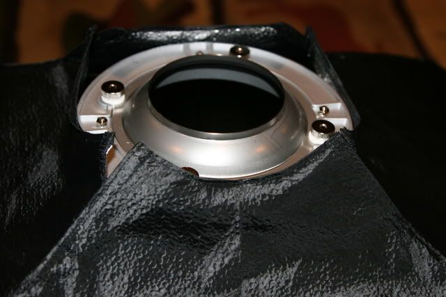 IMAGE: http://img.photobucket.com/albums/v732/Keithcpd/Softbox/IMG_9510.jpg