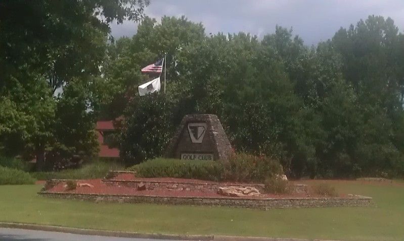 Golf Club entrance