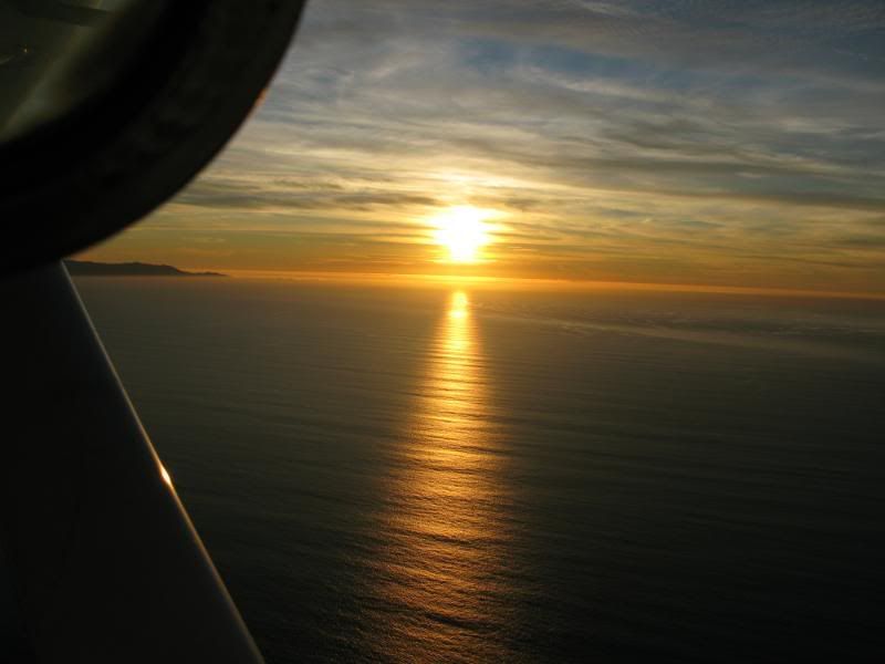 IMAGE: http://img.photobucket.com/albums/v736/TCAV8R/Aviation/IMG_5949.jpg