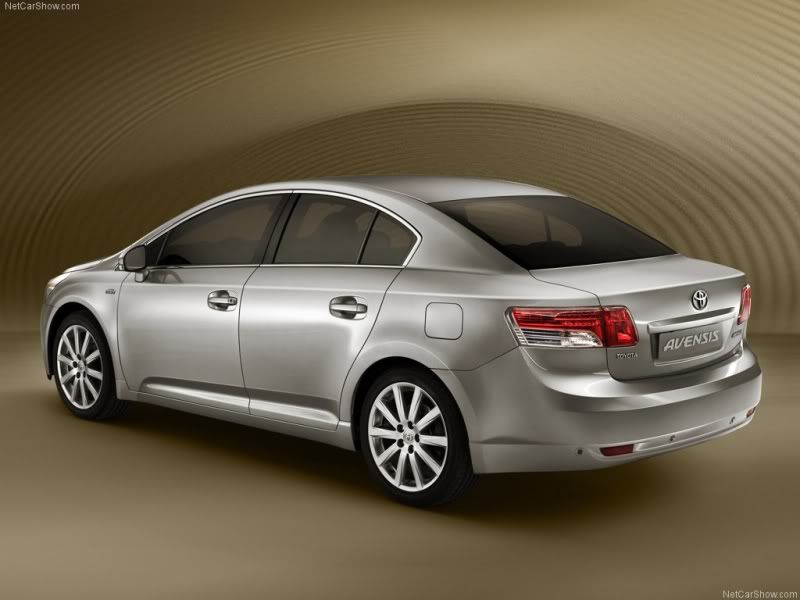 Toyota-Avensis_2009_1024x768_wallpa.jpg