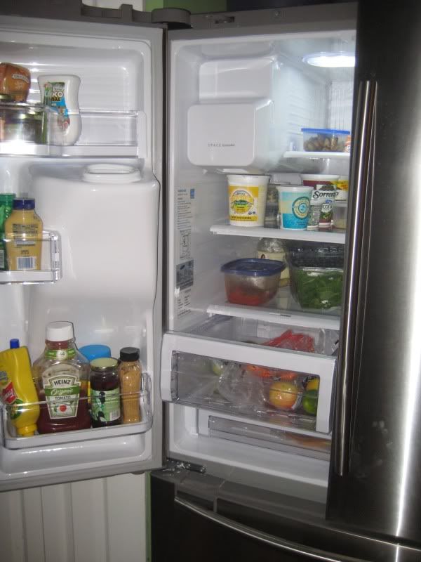 Refrigerator Clearance (gap between the side wall)