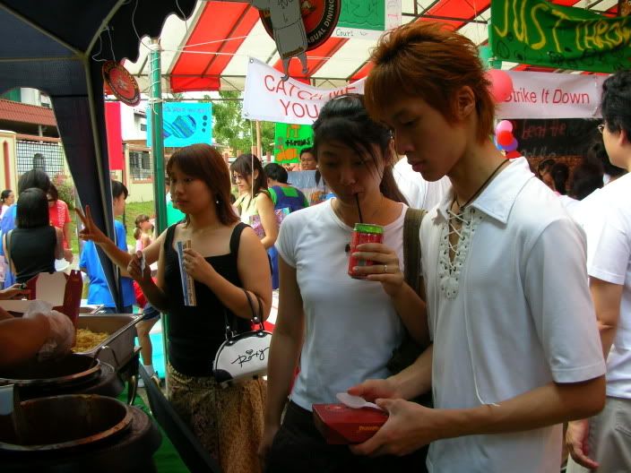 Image hosting by Photobucket