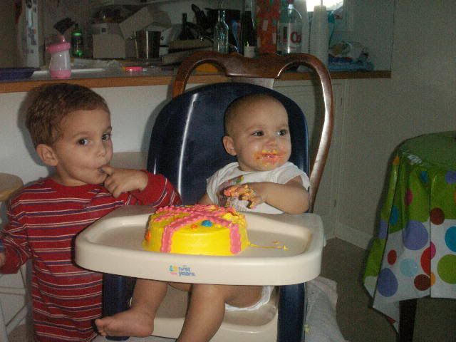 Photobucket - Video and Image Hosting