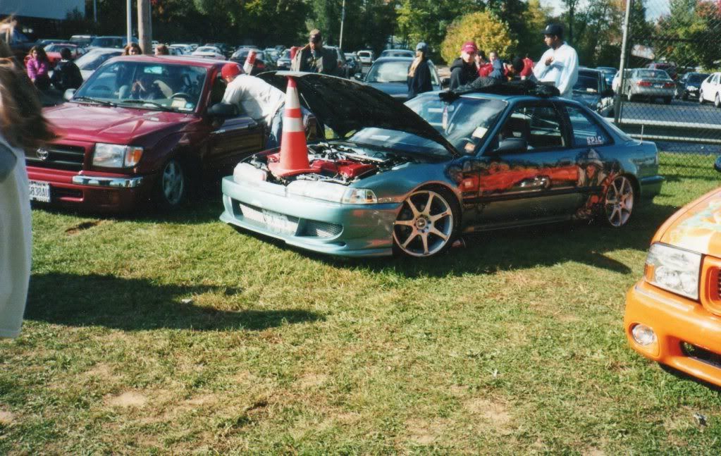 http://img.photobucket.com/albums/v739/97cavy/Old%20albany%20car%20show/img008.jpg