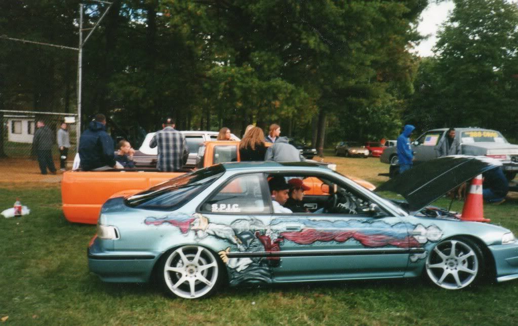 http://img.photobucket.com/albums/v739/97cavy/Old%20albany%20car%20show/img011.jpg