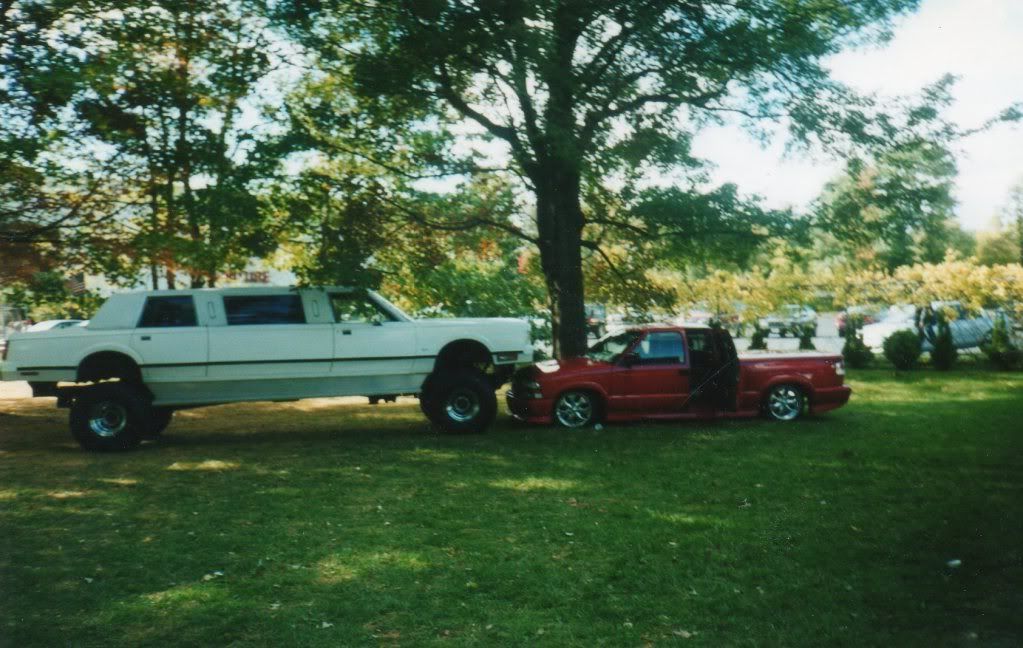 http://img.photobucket.com/albums/v739/97cavy/Old%20albany%20car%20show/img028.jpg