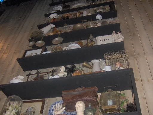 re: What was that thing on the wall in the Sweeney Revival?