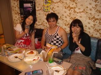 Yuko, Gem & Sakura at Karaoke