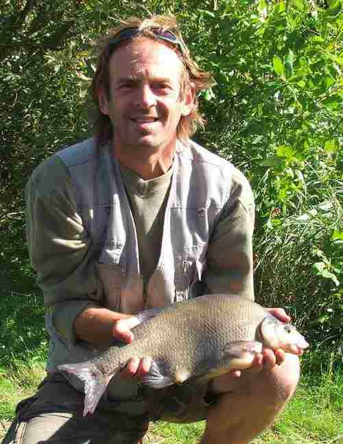 W14.jpg John Holdsworth and his PB Bream of 5lbs. picture by pnm123