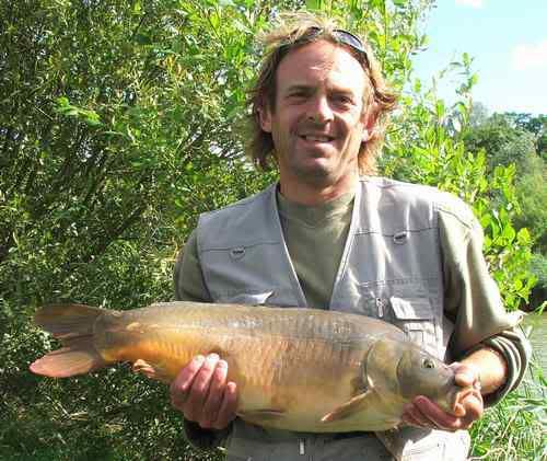 W15.jpg John Holdsworth and his PB Carp of 13&frac12;lbs. picture by pnm123