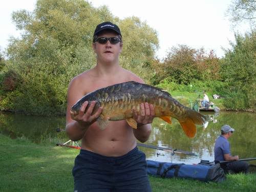 W8-7.jpg Mitch's PB Carp 15lbs 08ozs. picture by pnm123