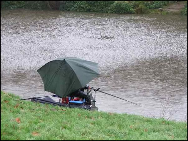 w2-14.jpg Tony gets swallowed by his brolly picture by pnm123