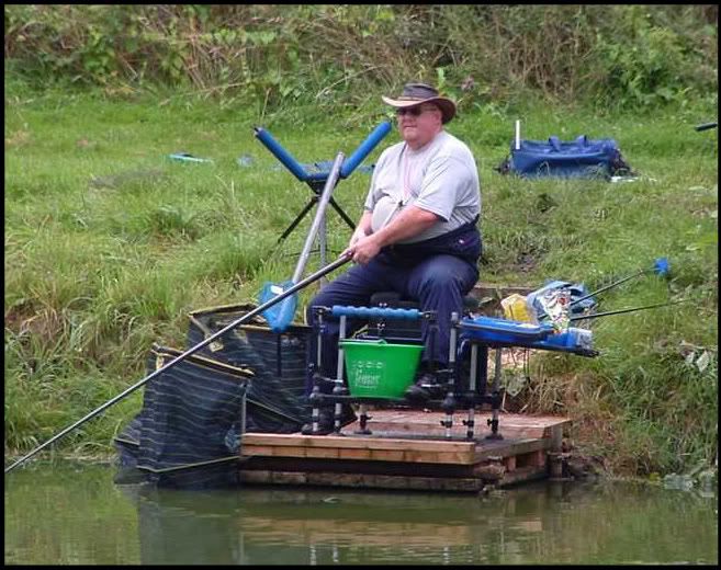 a13-2.jpg Dave(yorkie)Moore on peg 6. picture by pnm123