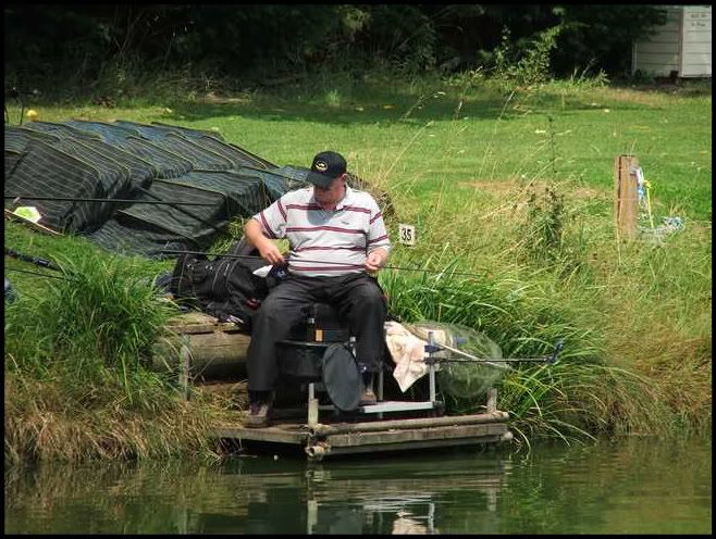 a51.jpg Tony(teepee) gets ready on Sunday. picture by pnm123