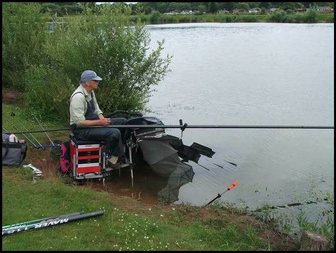 a7-5.jpg Tony Roberts on peg 35. picture by pnm123