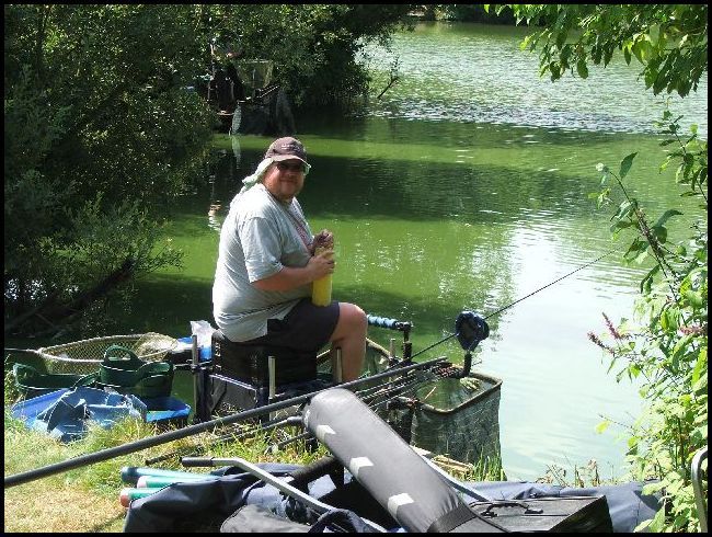 Dave Moore to my left on Peg 11