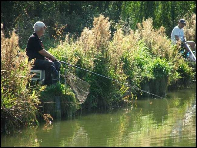 Peter Fishing the margin