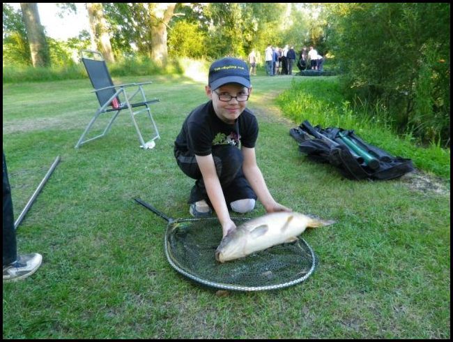 Liam2.jpg Liam's Carp.