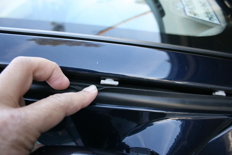 DIY Window Trim Paint Ken DeChromes His Car (New Thread) E46