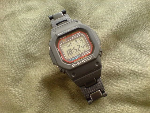 g shock lcd problem