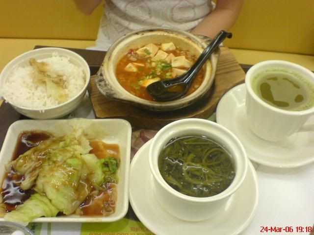 Image hosting by Photobucket