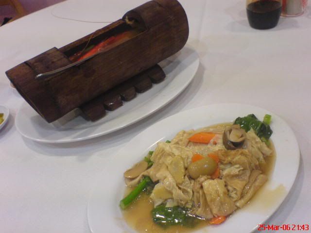 Image hosting by Photobucket