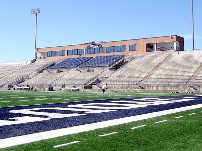 Menomonie_WI_Stout_Stadium_4000.jpg