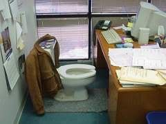 bureau-wc-t.jpg