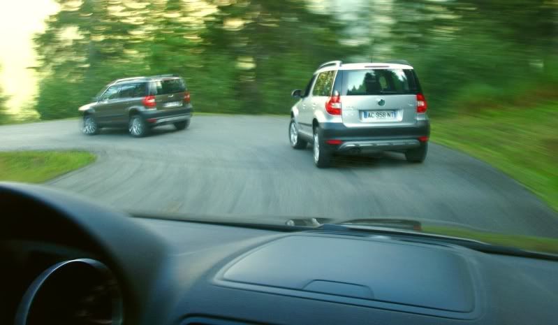 http://img.photobucket.com/albums/v81/bmuller/cars/Skoda_Yeti/Skoda_Yeti_007.jpg