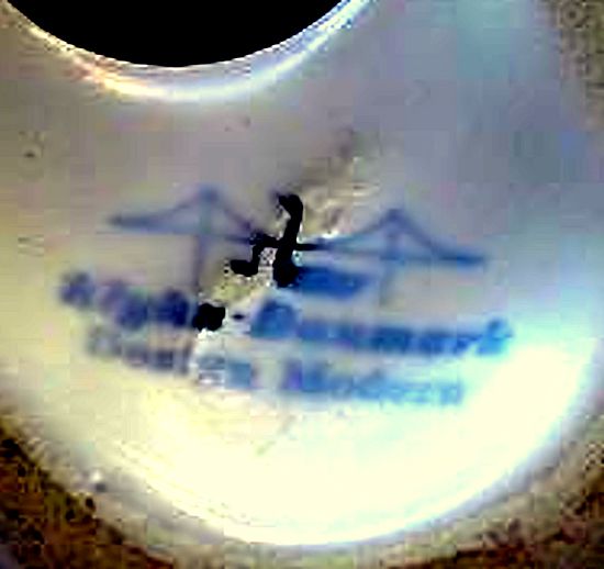 http://img.photobucket.com/albums/v81/seekyfind/duck2.jpg
