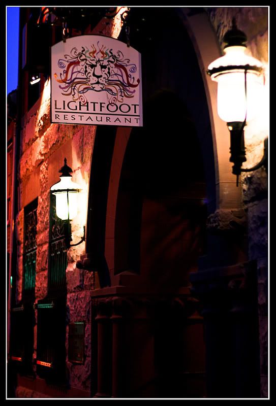 IMAGE: http://img.photobucket.com/albums/v82/Atrius/Downtown-0180.jpg