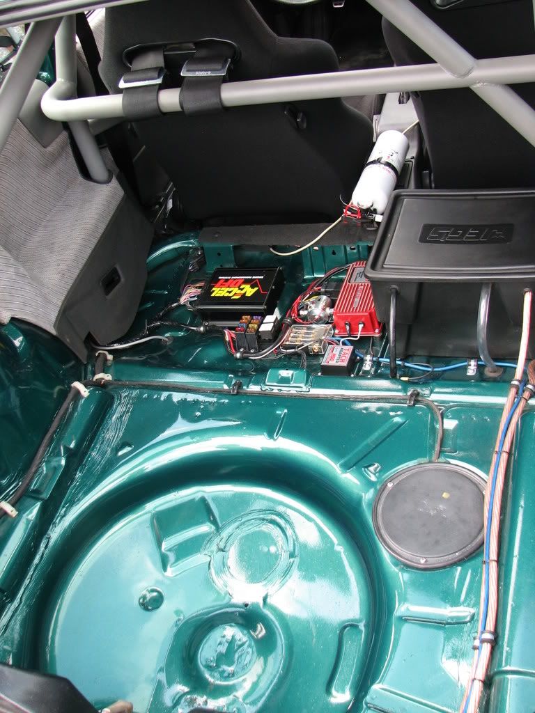 http://img.photobucket.com/albums/v82/Jetta2NR/H2oi/Picture230.jpg