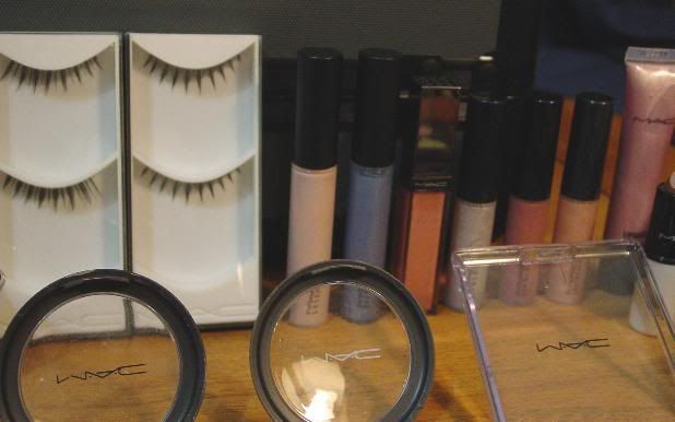 makeuphaul4.jpg