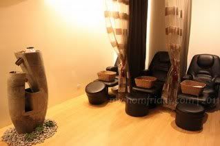 Foot Spa Area